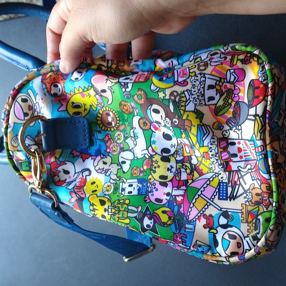 Tokidoki summer splash bowler bag - Picture 5 of 10